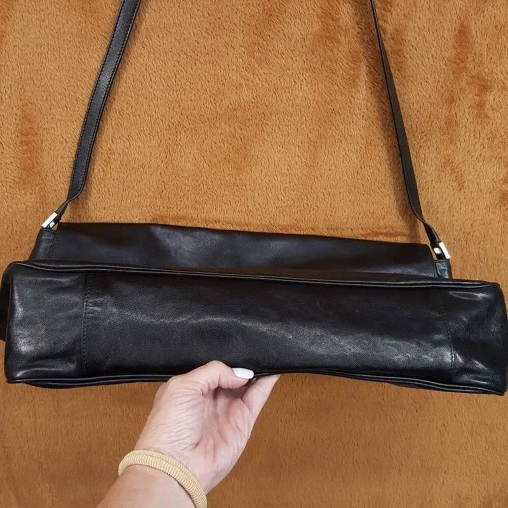 BALENCIAGA Large Black Leather Agneau Grungy Messenger Bag Crossbody $2290